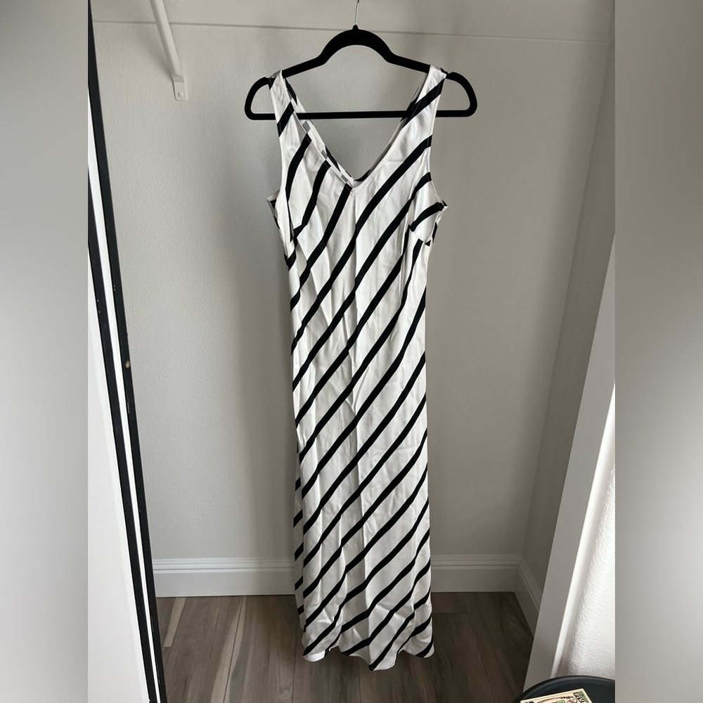 Loft Ann Taylor dress 8 Petite